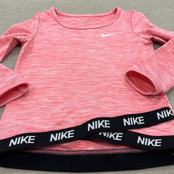 NIKE PINK TOP FO BABY GIRLS 24M - Picture 3 of 5